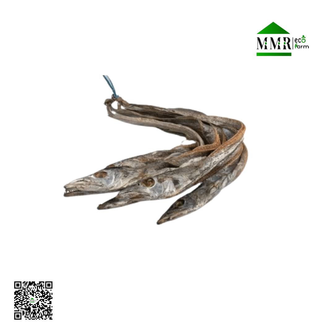 White Photo Frame Collage Instagram Post (5)